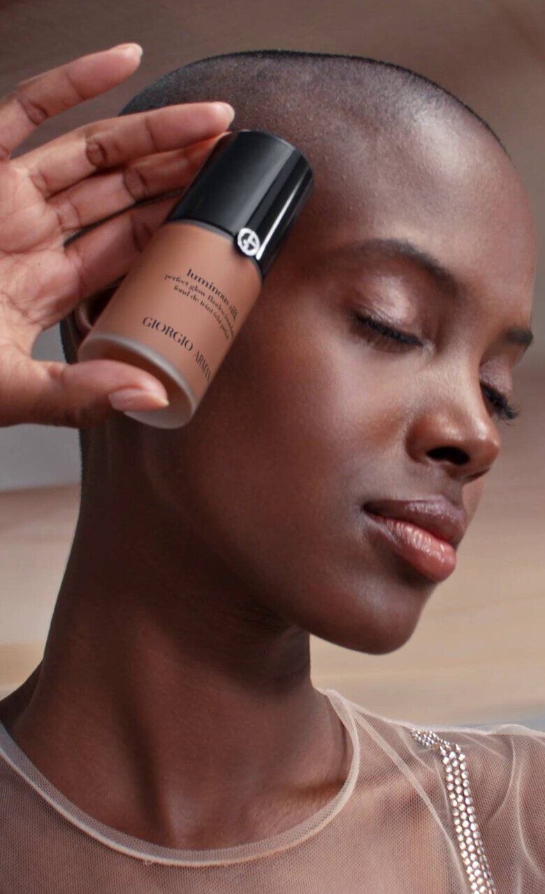 Luminous Silk Collection Glow Foundation Armani Beauty